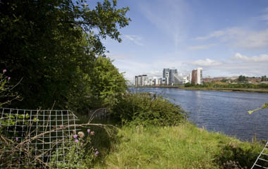 View towards Glasgow Harbour from Water Row