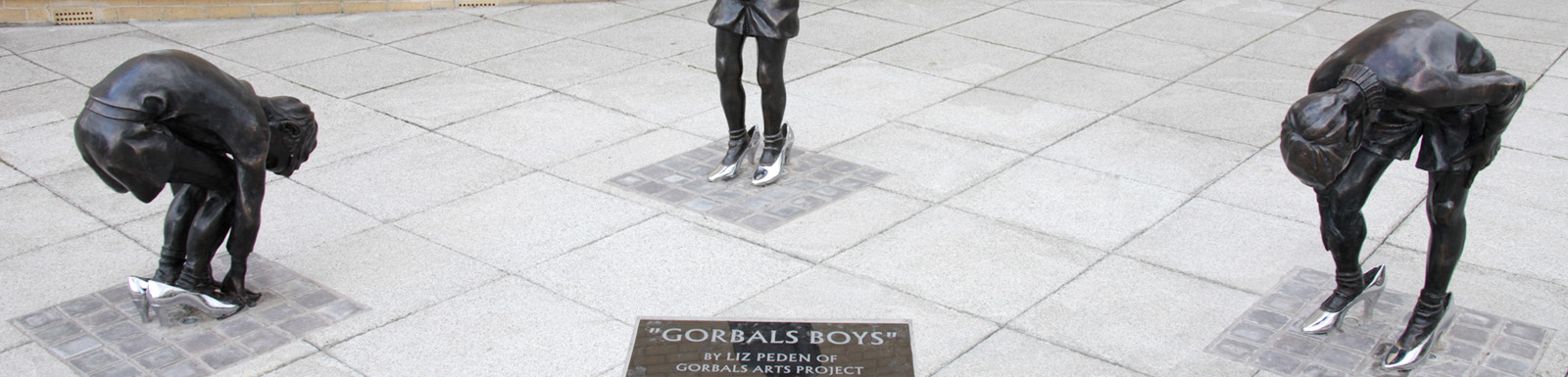 The Gorbals Boys sculpture in the Gorbals